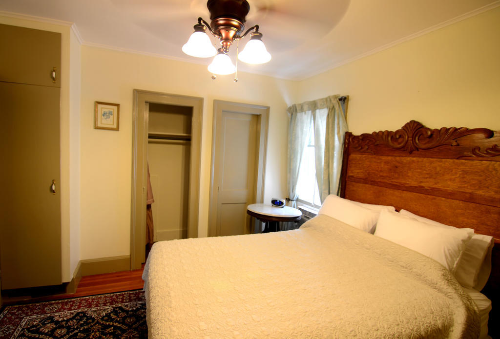 Union Gables (Adults Only) Hotel Saratoga Springs Phòng bức ảnh