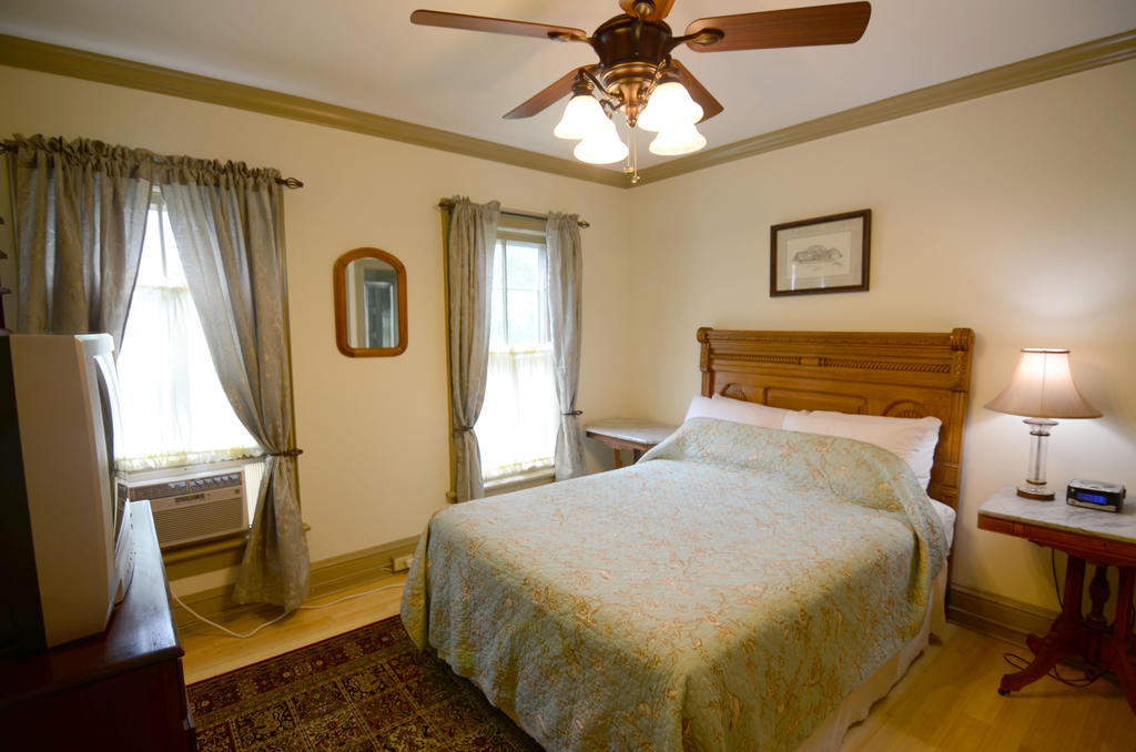 Union Gables (Adults Only) Hotel Saratoga Springs Phòng bức ảnh